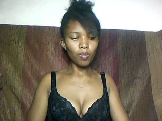 Nathiii live cam on BongaCams