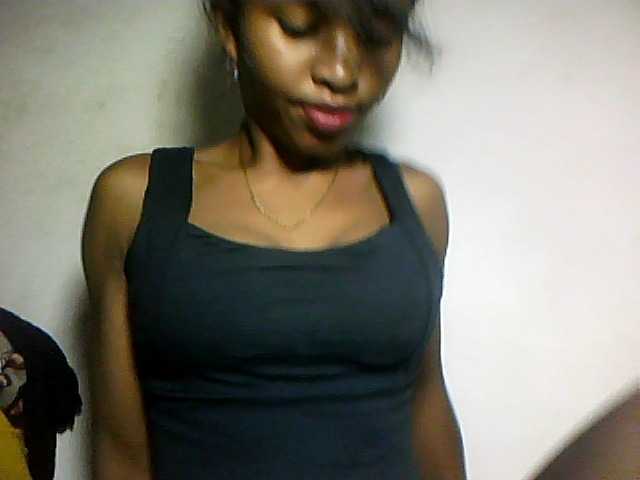 Nathiii live cam on BongaCams