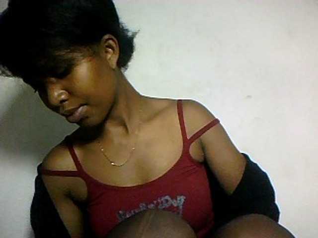 Nathiii live cam on BongaCams