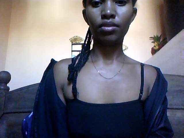 Nathiii live cam on BongaCams
