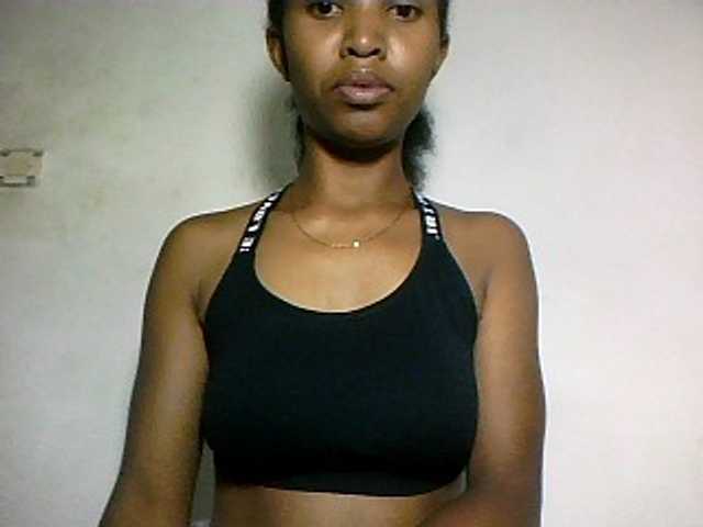 Nathiii live cam on BongaCams