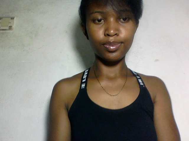 Nathiii live cam on BongaCams
