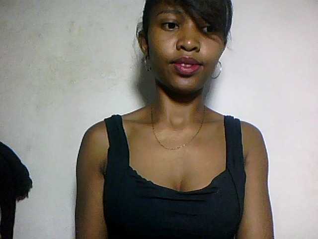 Nathiii live cam on BongaCams