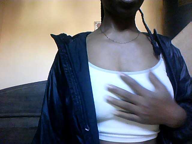 nathiii live sex show