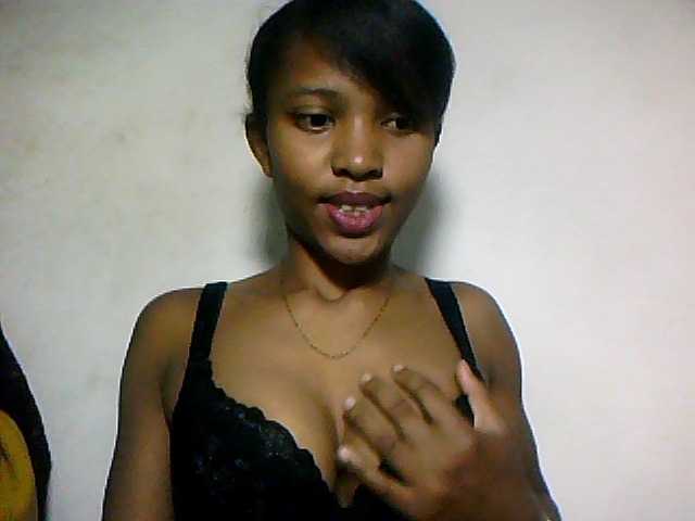 Nathiii live cam on BongaCams