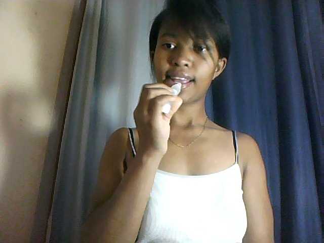 Nathiii live webcam show
