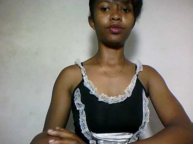 Nathiii live cam on BongaCams