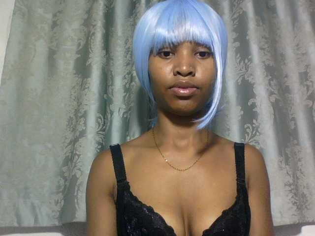 Nathiii live cam on BongaCams