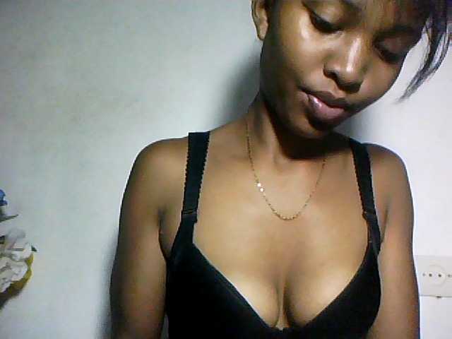 Nathiii live cam on BongaCams