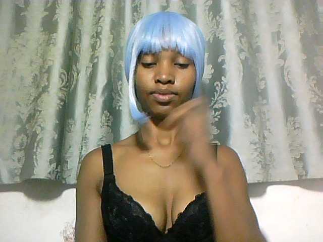 nathiii live sex show