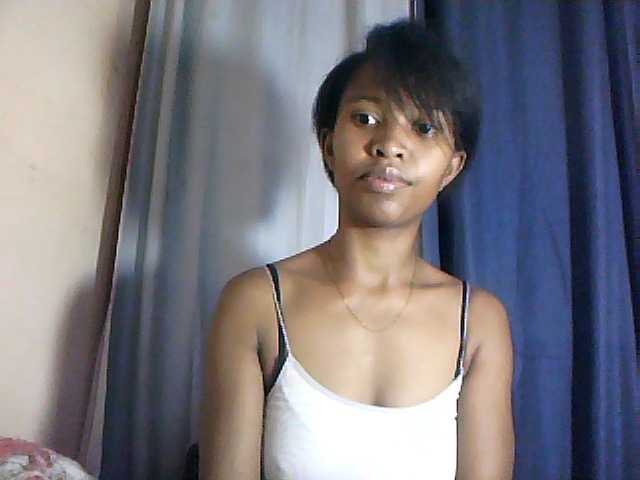 Nathiii live webcam show