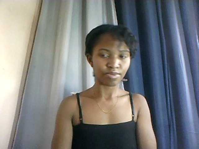 Nathiii live cam on BongaCams