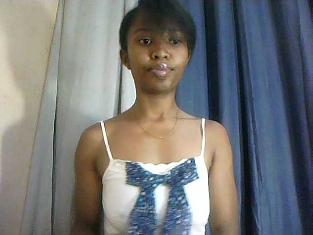 Nathiii live webcam show