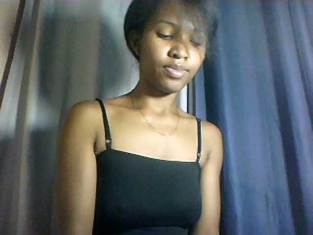 Nathiii Live Cam on BongaCams