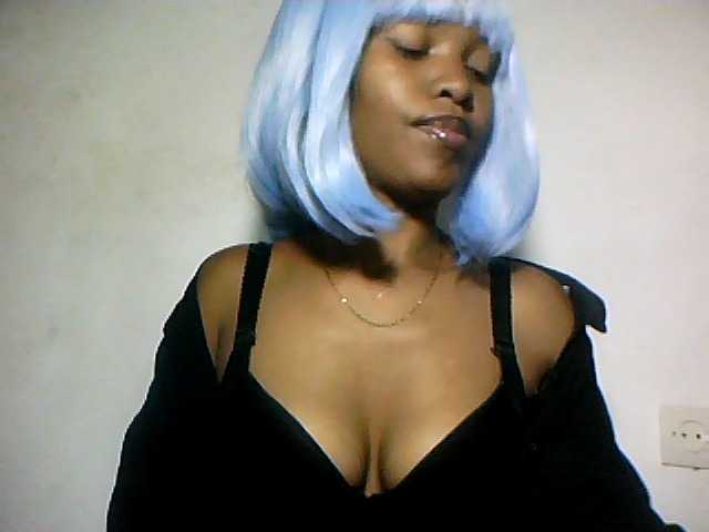 Nathiii live cam on BongaCams