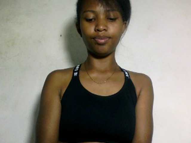 Nathiii live cam on BongaCams