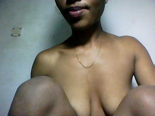 Nathiii live cam on BongaCams