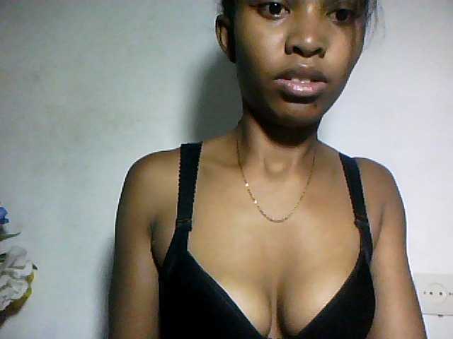 Nathiii live cam on BongaCams