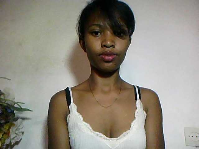 Nathiii live cam on BongaCams