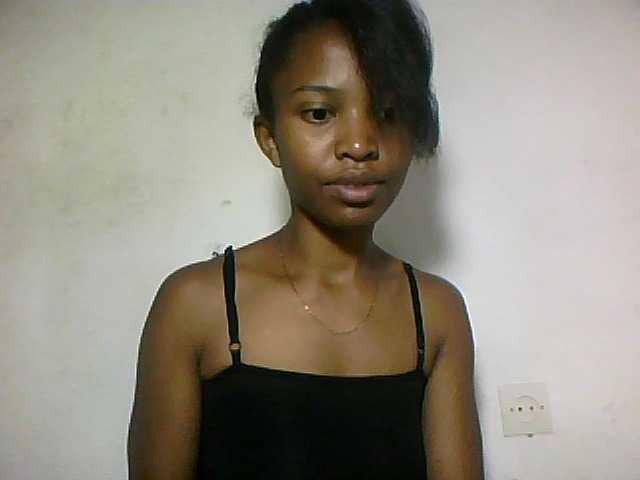 Nathiii live cam on BongaCams