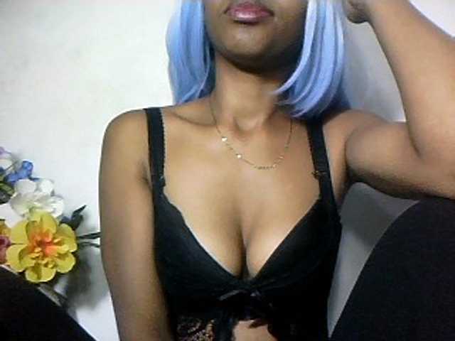 Nathiii live cam on BongaCams