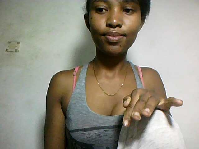 Nathiii live cam on BongaCams