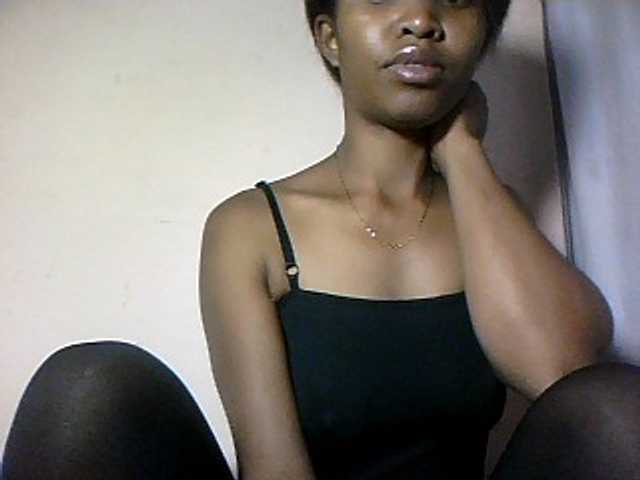 Nathiii live webcam show