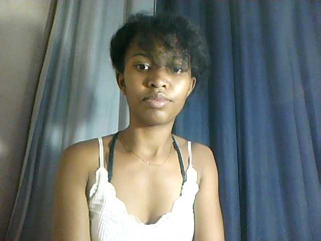 Nathiii live cam on BongaCams