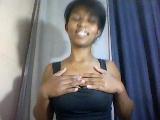 Nathiii live webcam show
