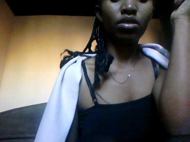 Nathiii live cam on BongaCams