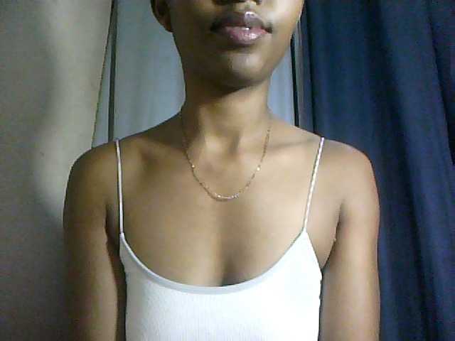 Nathiii live cam on BongaCams