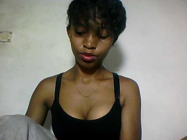 Nathiii live cam on BongaCams