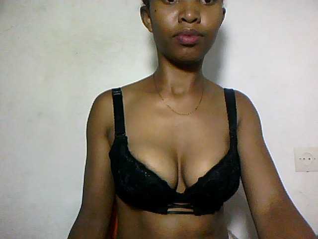 Nathiii live cam on BongaCams