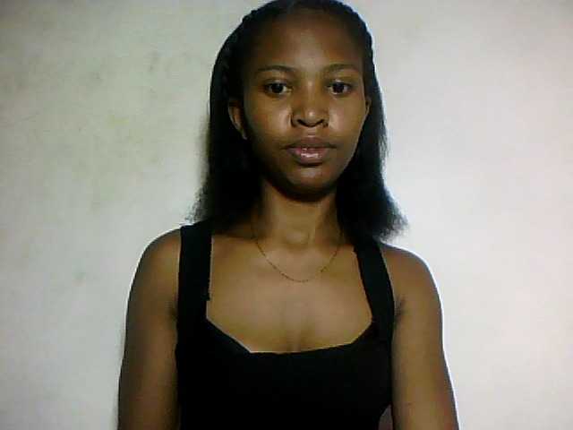 Nathiii live cam on BongaCams