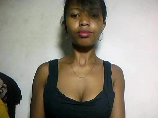 Nathiii live cam on BongaCams
