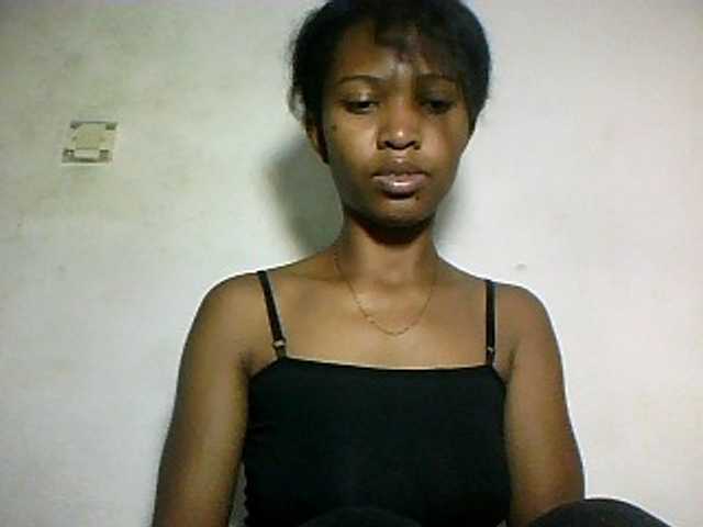 Nathiii live cam on BongaCams