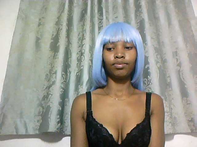 Nathiii live cam on BongaCams