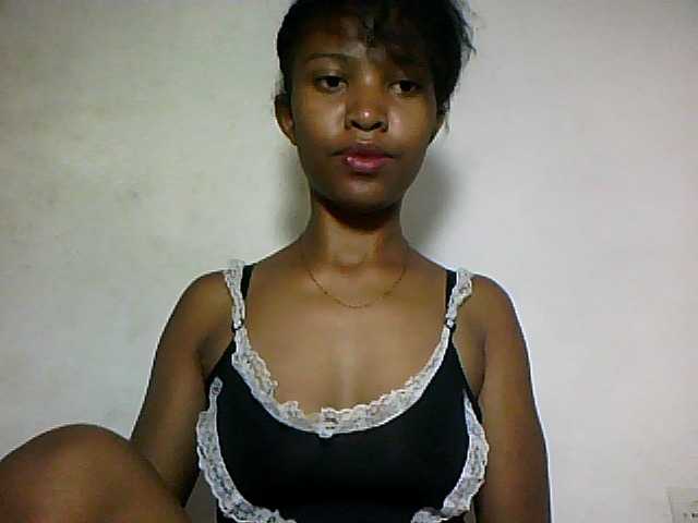 Nathiii live cam on BongaCams