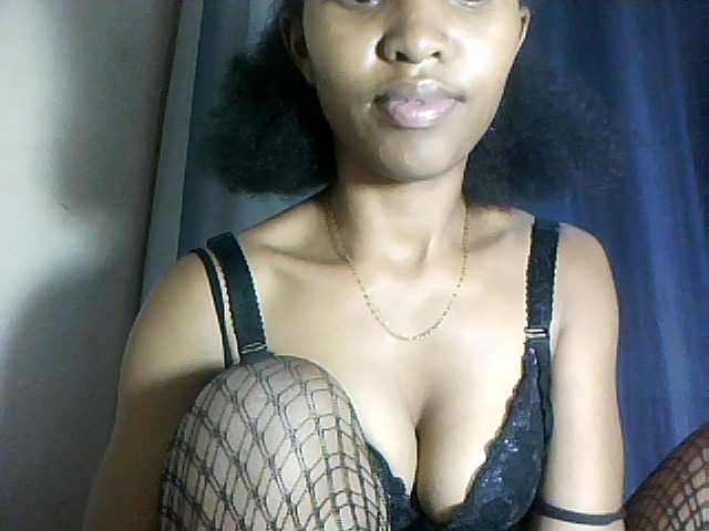 Nathiii live cam on BongaCams