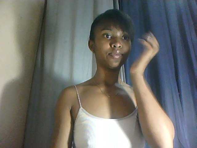 Nathiii live cam on BongaCams