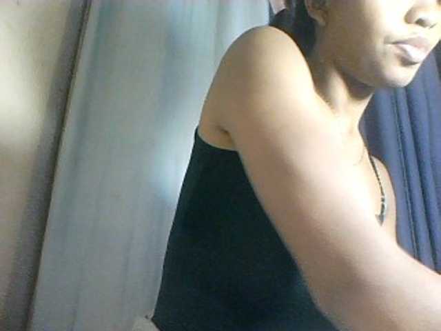Nathiii live webcam show