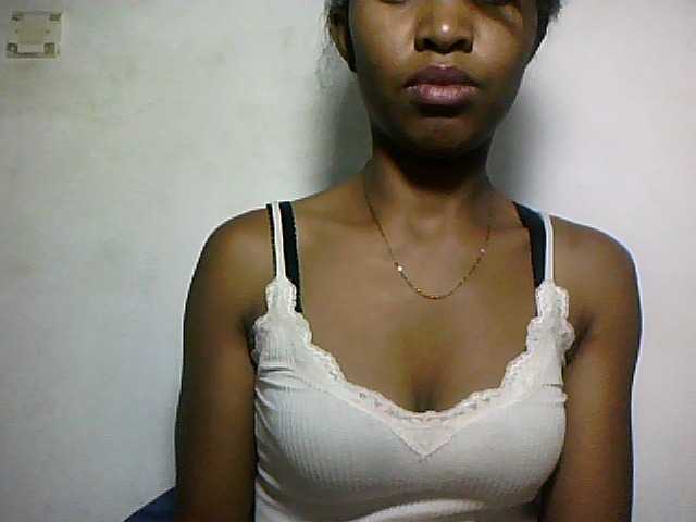 Nathiii live cam on BongaCams