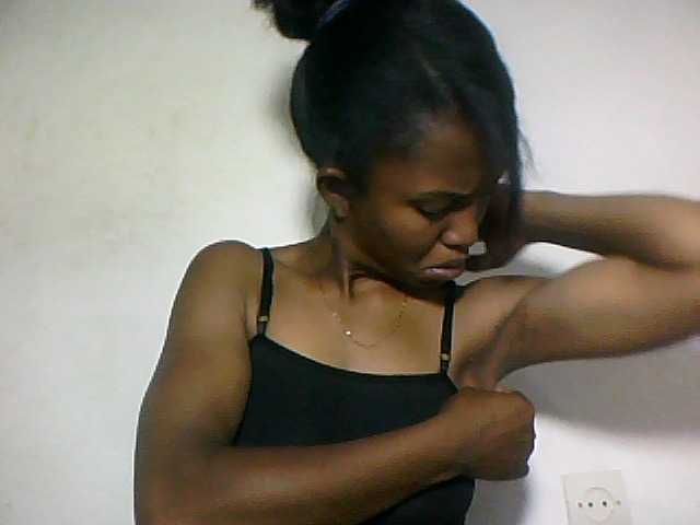 Nathiii live cam on BongaCams