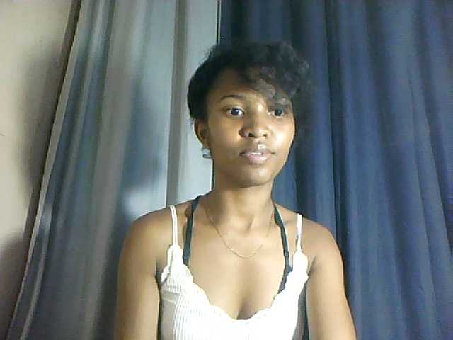 Nathiii live cam on BongaCams