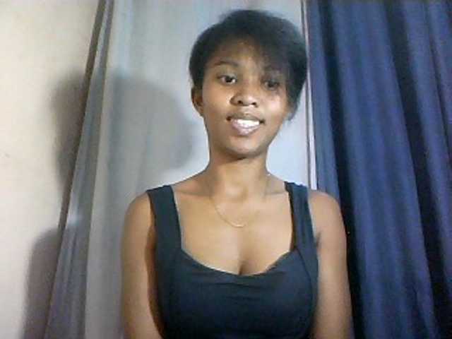 Nathiii live webcam show
