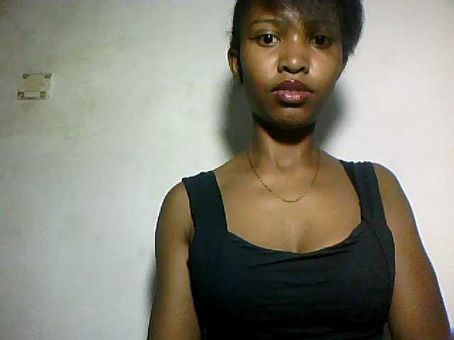 Nathiii live cam on BongaCams