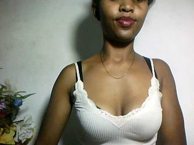 Nathiii live cam on BongaCams