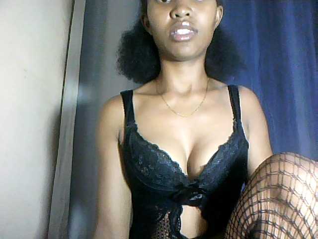 Nathiii live cam on BongaCams