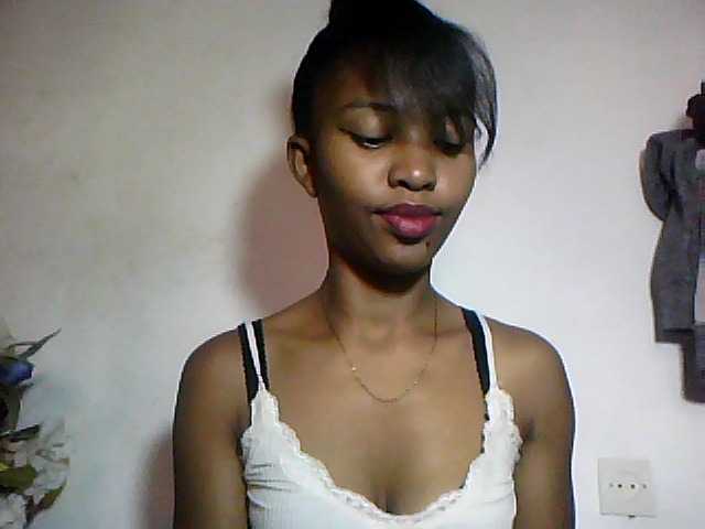 Nathiii live cam on BongaCams