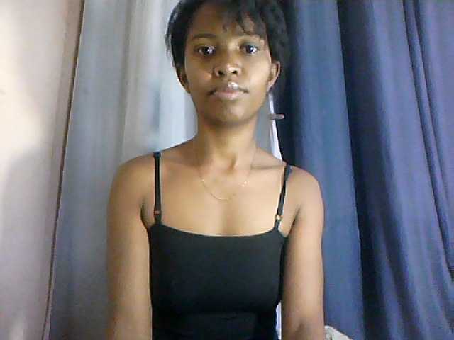 Nathiii live cam on BongaCams